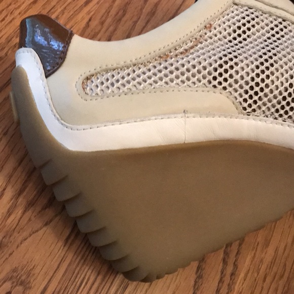 Wedge Leather & Mesh Sneakers - by Tsubo - Picture 7 of 9